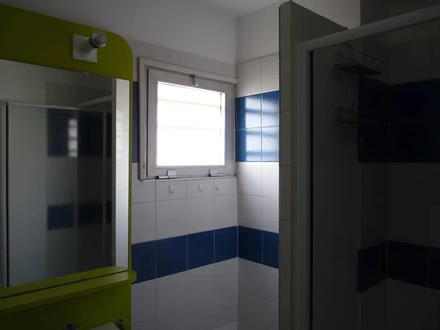 renovation salle de bain port camargue architecte interieur avant