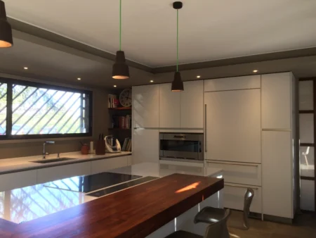 renovation cuisine nimes moderne transformation maison ancienne