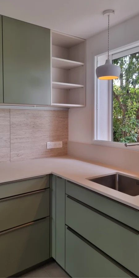 renovation cuisine ouverture fenetre sur mesure grau du roi